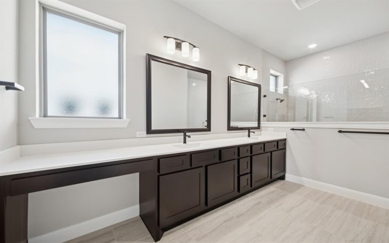 1919 Vantage Drive, Rockwall, TX 75087, 4 Habitaciones Habitaciones , ,3 BañosBaños,Residential,En Venta,1919 Vantage Drive,20876302