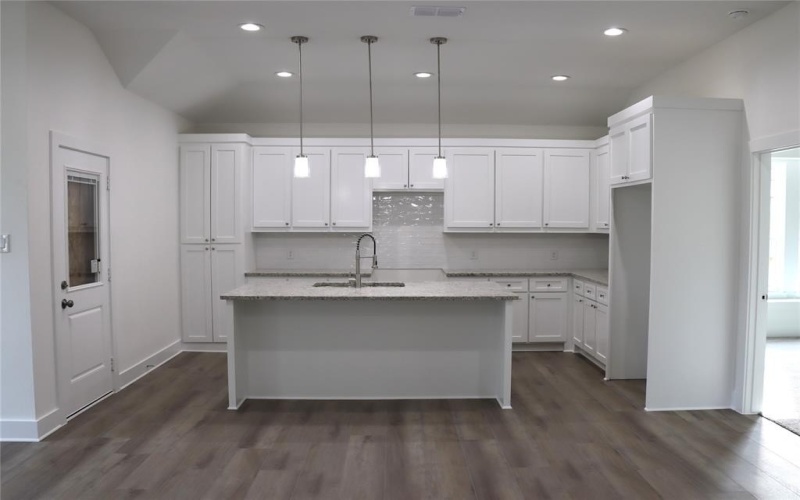 746 Ezekial Avenue, Dallas, TX 75217, 4 Bedrooms Bedrooms, ,2 BathroomsBathrooms,Residential,For Sale,746 Ezekial Avenue,20864888