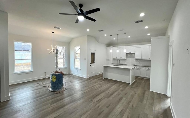 746 Ezekial Avenue, Dallas, TX 75217, 4 Bedrooms Bedrooms, ,2 BathroomsBathrooms,Residential,For Sale,746 Ezekial Avenue,20864888