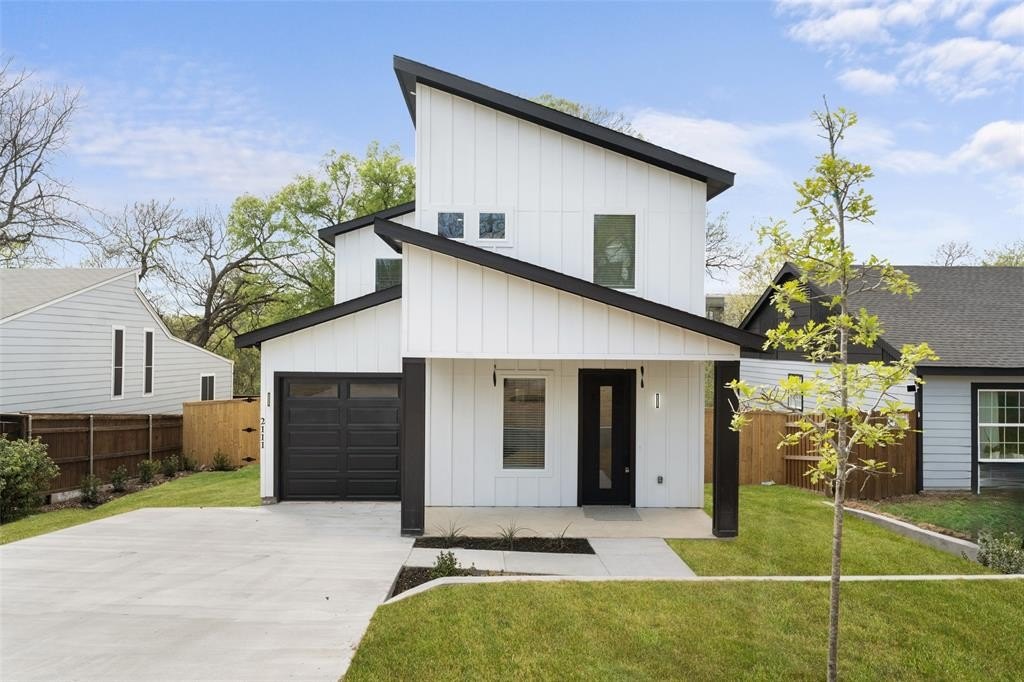 2111 Brookhaven Drive, Dallas, TX 75224, 5 Bedrooms Bedrooms, ,2 BathroomsBathrooms,Residential,For Sale,2111 Brookhaven Drive,20884082