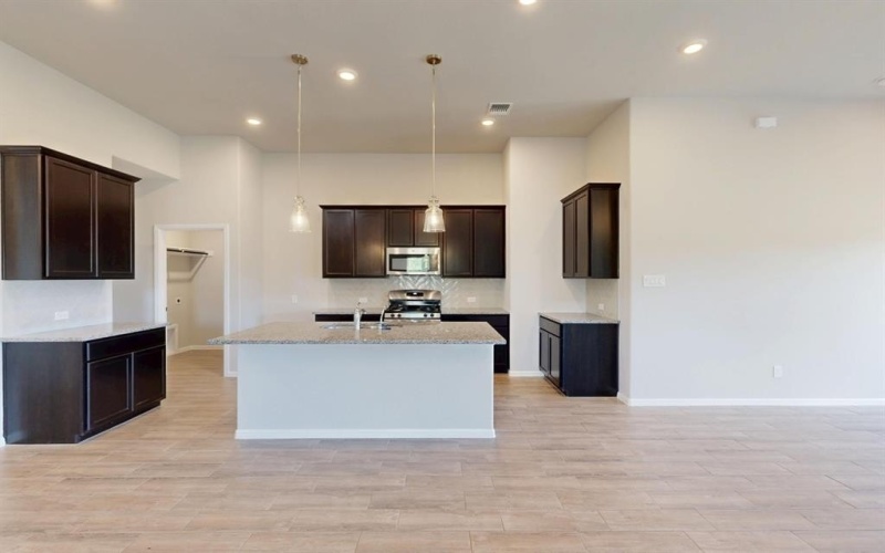 3417 Goshawk Drive, Denton, TX 76208, 4 Habitaciones Habitaciones , ,3 BañosBaños,Residential,En Venta,3417 Goshawk Drive,0,20835718
