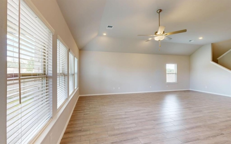 3417 Goshawk Drive, Denton, TX 76208, 4 Habitaciones Habitaciones , ,3 BañosBaños,Residential,En Venta,3417 Goshawk Drive,0,20835718