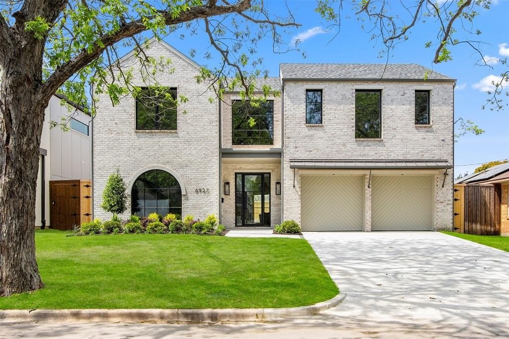 6927 Inverness Lane, Dallas, TX 75214, 5 Bedrooms Bedrooms, ,6 BathroomsBathrooms,Residential,For Sale,6927 Inverness Lane,20903007