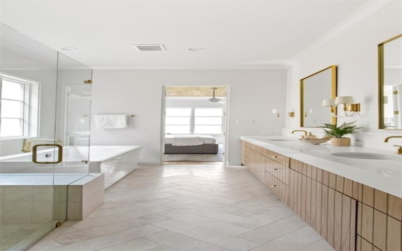 6927 Inverness Lane, Dallas, TX 75214, 5 Bedrooms Bedrooms, ,6 BathroomsBathrooms,Residential,For Sale,6927 Inverness Lane,20903007