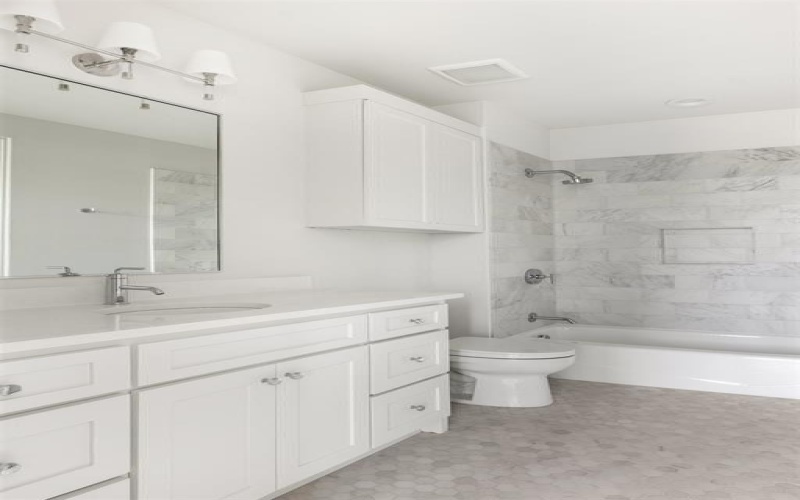 6927 Inverness Lane, Dallas, TX 75214, 5 Bedrooms Bedrooms, ,6 BathroomsBathrooms,Residential,For Sale,6927 Inverness Lane,20903007