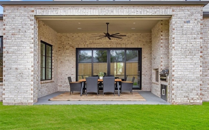 6927 Inverness Lane, Dallas, TX 75214, 5 Bedrooms Bedrooms, ,6 BathroomsBathrooms,Residential,For Sale,6927 Inverness Lane,20903007