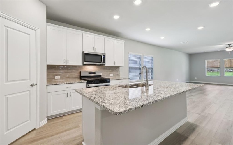 408 Castle Road, Sherman, TX 75092, 4 Bedrooms Bedrooms, ,2 BathroomsBathrooms,Residential,For Sale,408 Castle Road,20882599