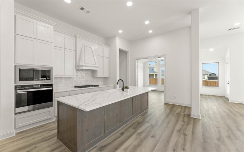 2605 Steve Street, Burleson, TX 76028, 4 Habitaciones Habitaciones , ,2 BañosBaños,Residential,En Venta,2605 Steve Street,20892169