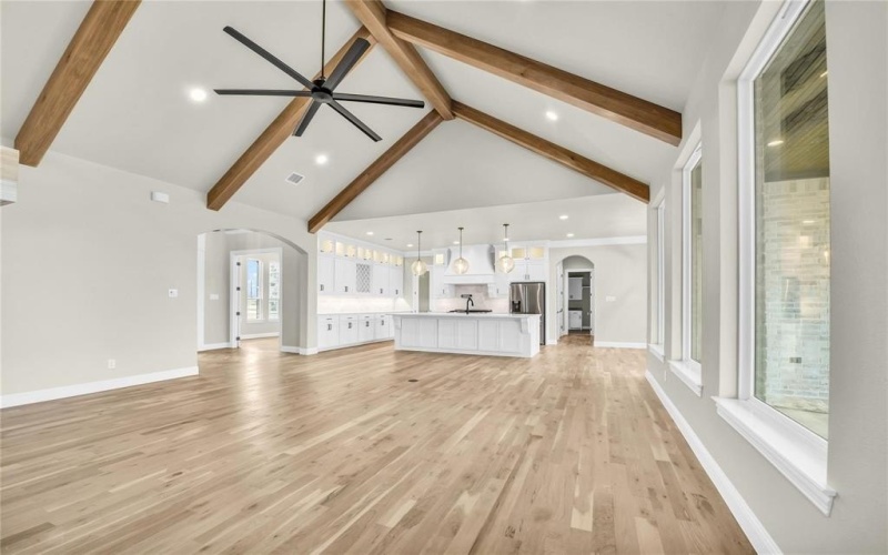 140 Dan Russell Bend, Weatherford, TX 76087, 4 Bedrooms Bedrooms, ,3 BathroomsBathrooms,Residential,For Sale,140 Dan Russell Bend,20865381