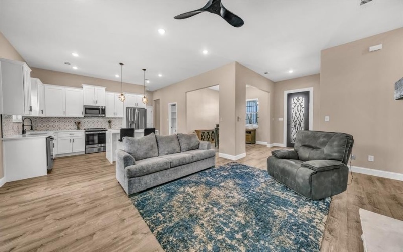 5513 Firewood Trail, Granbury, TX 76048, 3 Bedrooms Bedrooms, ,2 BathroomsBathrooms,Residential,For Sale,5513 Firewood Trail,20886953