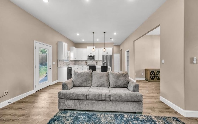 5513 Firewood Trail, Granbury, TX 76048, 3 Bedrooms Bedrooms, ,2 BathroomsBathrooms,Residential,For Sale,5513 Firewood Trail,20886953