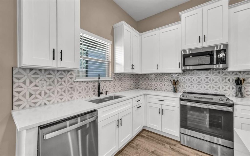 5513 Firewood Trail, Granbury, TX 76048, 3 Bedrooms Bedrooms, ,2 BathroomsBathrooms,Residential,For Sale,5513 Firewood Trail,20886953