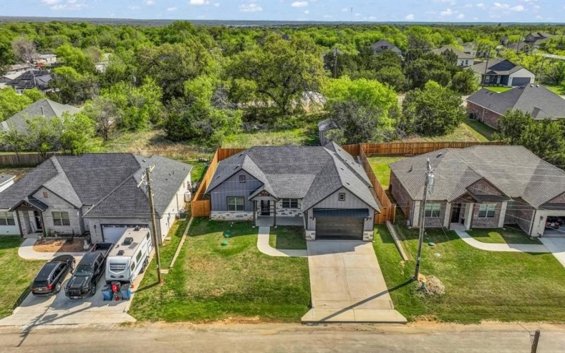 5513 Firewood Trail, Granbury, TX 76048, 3 Bedrooms Bedrooms, ,2 BathroomsBathrooms,Residential,For Sale,5513 Firewood Trail,20886953