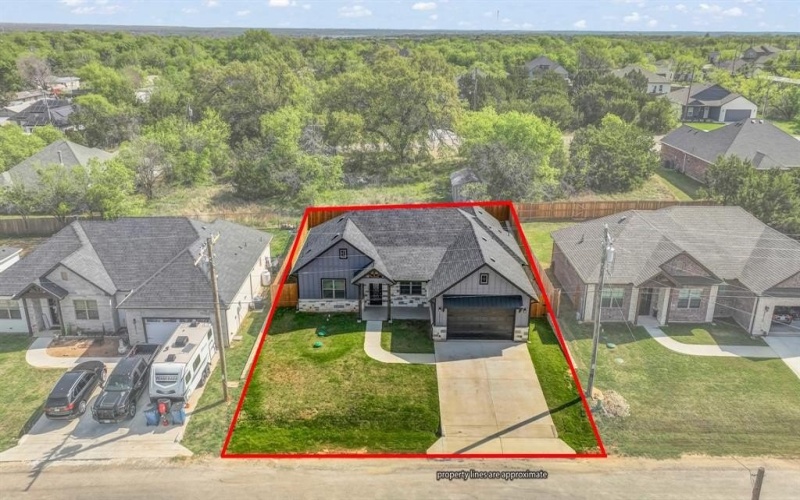 5513 Firewood Trail, Granbury, TX 76048, 3 Bedrooms Bedrooms, ,2 BathroomsBathrooms,Residential,For Sale,5513 Firewood Trail,20886953
