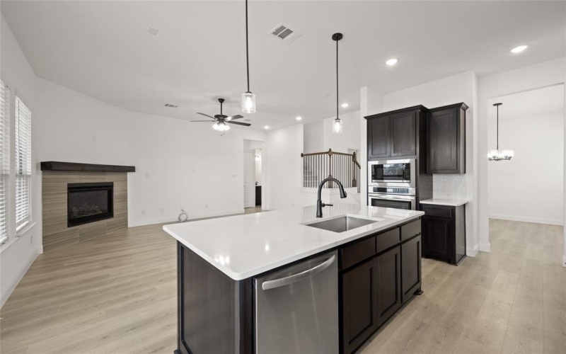 208 Allegheny Drive, Burleson, TX 76028, 5 Bedrooms Bedrooms, ,3 BathroomsBathrooms,Residential,For Sale,208 Allegheny Drive,20896963
