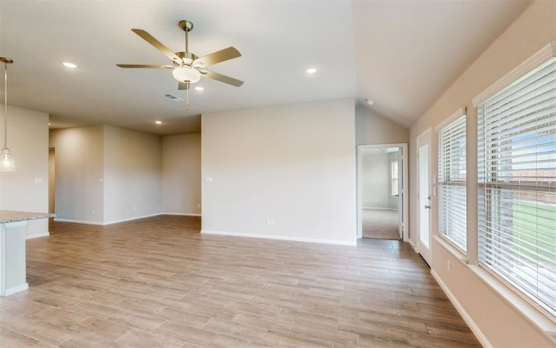 716 Tawny Turn, Lavon, TX 75166, 4 Bedrooms Bedrooms, ,2 BathroomsBathrooms,Residential,For Sale,716 Tawny Turn,20840206