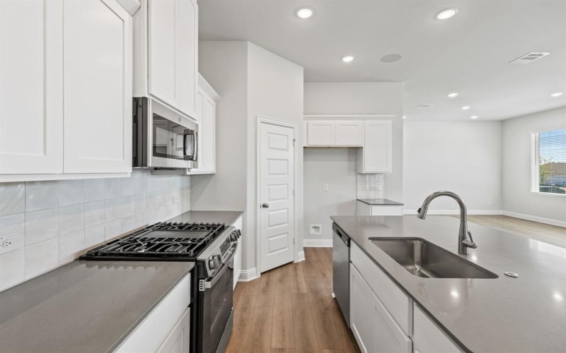 2709 Lafayette Drive, Rowlett, TX 75088, 4 Habitaciones Habitaciones , ,3 BañosBaños,Residential,En Venta,2709 Lafayette Drive,0,20884980