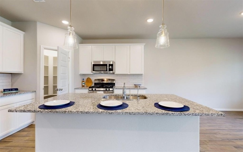1133 Chandler Drive, Crowley, TX 76036, 5 Habitaciones Habitaciones , ,3 BañosBaños,Residential,En Venta,1133 Chandler Drive,20817971