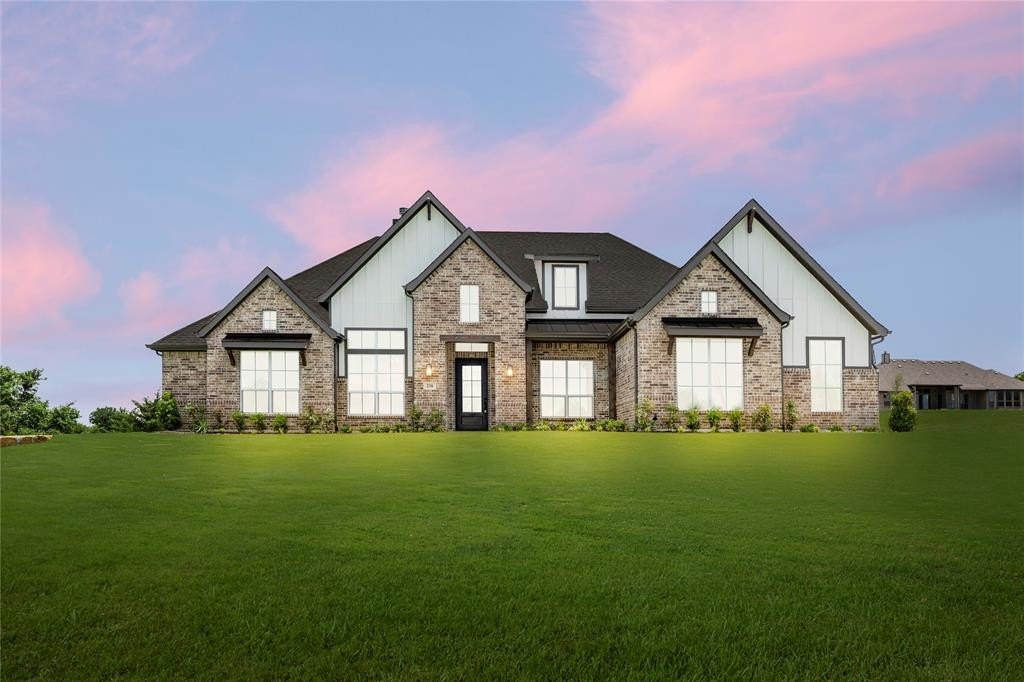 238 Carly Lane, Van Alstyne, TX 75495, 4 Bedrooms Bedrooms, ,3 BathroomsBathrooms,Residential,For Sale,238 Carly Lane,20887440
