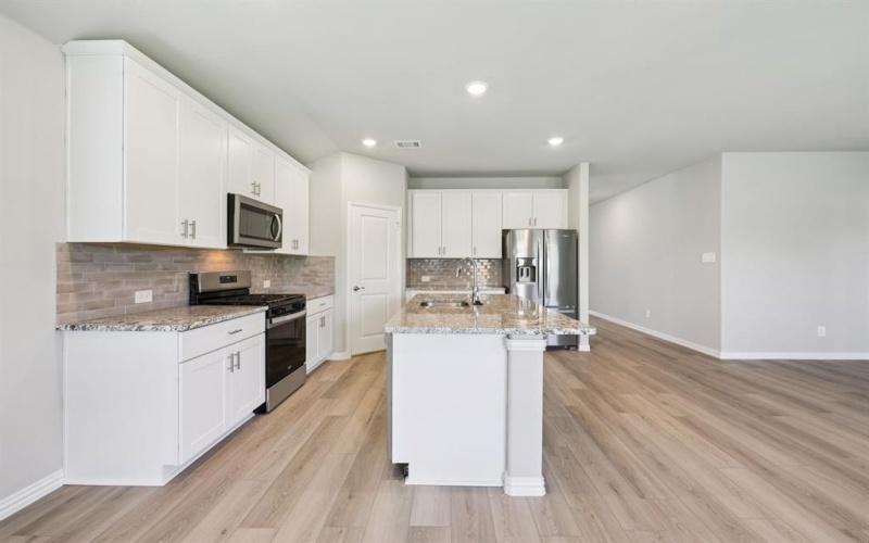 2205 Dunbar Drive, Sherman, TX 75092, 3 Bedrooms Bedrooms, ,3 BathroomsBathrooms,Residential,For Sale,2205 Dunbar Drive,20893273