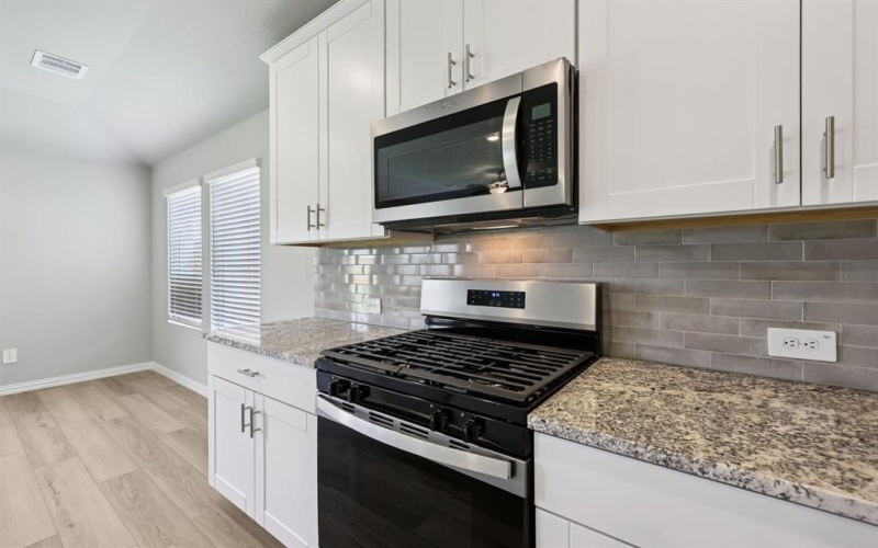 2205 Dunbar Drive, Sherman, TX 75092, 3 Bedrooms Bedrooms, ,3 BathroomsBathrooms,Residential,For Sale,2205 Dunbar Drive,20893273