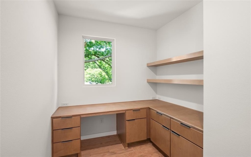410 Kirkwood Drive, Dallas, TX 75218, 4 Habitaciones Habitaciones , ,3 BañosBaños,Residential,En Venta,410 Kirkwood Drive,20824804