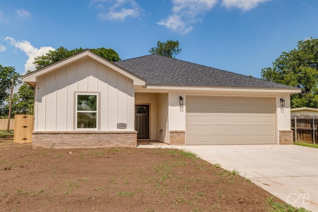 1206 Lytle Acres Drive, Abilene, TX 79602, 3 Habitaciones Habitaciones , ,2 BañosBaños,Residential,En Venta,1206 Lytle Acres Drive,20899783