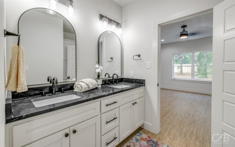 1206 Lytle Acres Drive, Abilene, TX 79602, 3 Habitaciones Habitaciones , ,2 BañosBaños,Residential,En Venta,1206 Lytle Acres Drive,20899783