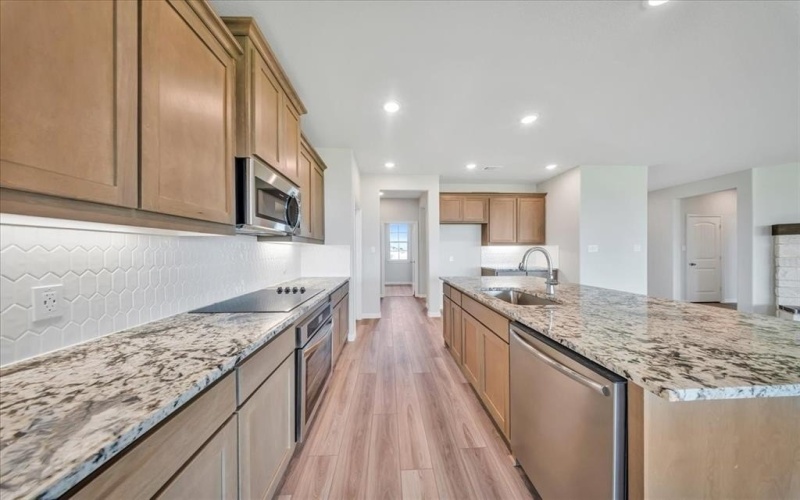 155 Clear Creek Lane, New Fairview, TX 76078, 4 Bedrooms Bedrooms, ,3 BathroomsBathrooms,Residential,For Sale,155 Clear Creek Lane,20911766