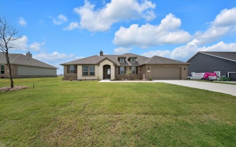 155 Clear Creek Lane, New Fairview, TX 76078, 4 Bedrooms Bedrooms, ,3 BathroomsBathrooms,Residential,For Sale,155 Clear Creek Lane,20911766