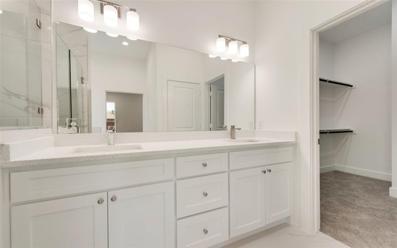 2534 Southland Street, Dallas, TX 75215, 4 Bedrooms Bedrooms, ,2 BathroomsBathrooms,Residential,For Sale,2534 Southland Street,20910136