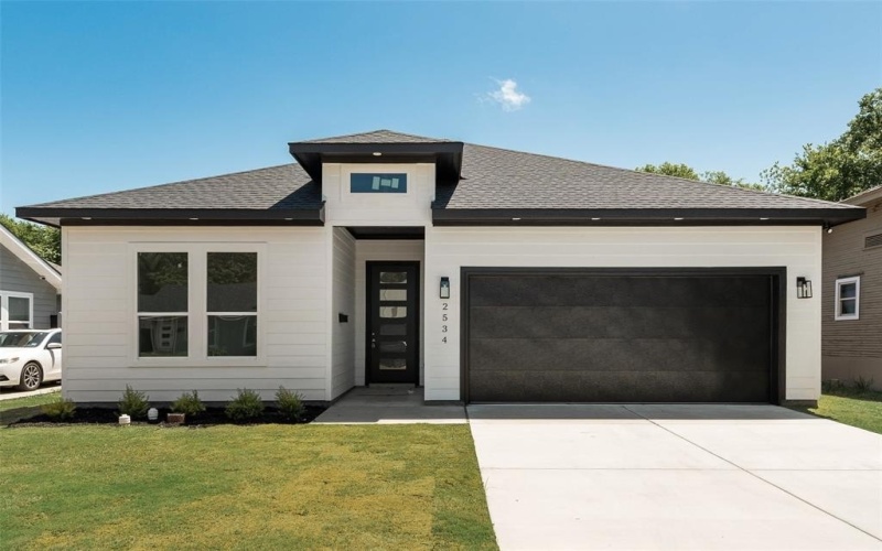 2534 Southland Street, Dallas, TX 75215, 4 Bedrooms Bedrooms, ,2 BathroomsBathrooms,Residential,For Sale,2534 Southland Street,20910136