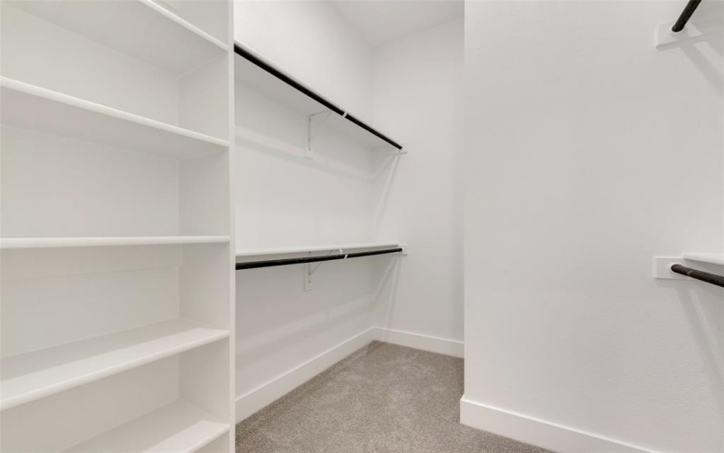 2534 Southland Street, Dallas, TX 75215, 4 Bedrooms Bedrooms, ,2 BathroomsBathrooms,Residential,For Sale,2534 Southland Street,20910136