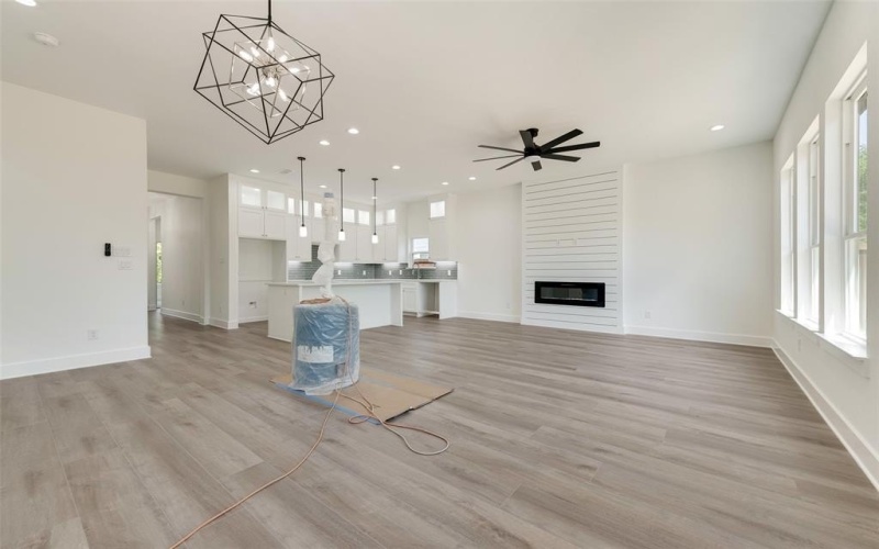 2534 Southland Street, Dallas, TX 75215, 4 Bedrooms Bedrooms, ,2 BathroomsBathrooms,Residential,For Sale,2534 Southland Street,20910136