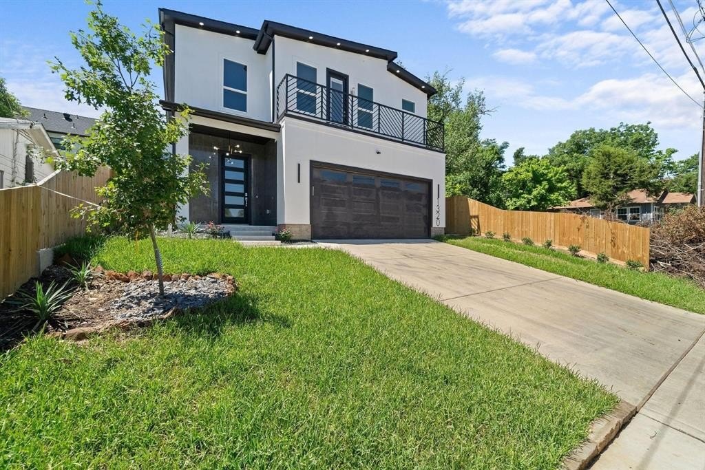 1320 Compton Street, Dallas, TX 75203, 4 Bedrooms Bedrooms, ,2 BathroomsBathrooms,Residential,For Sale,1320 Compton Street,20914539