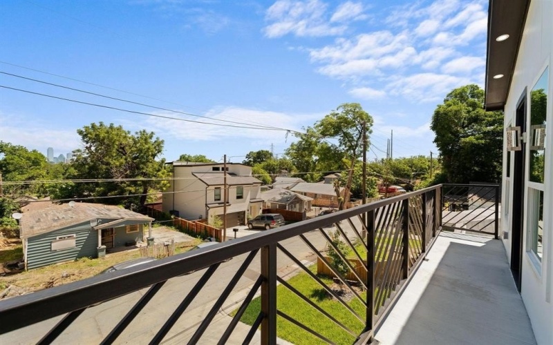 1320 Compton Street, Dallas, TX 75203, 4 Bedrooms Bedrooms, ,2 BathroomsBathrooms,Residential,For Sale,1320 Compton Street,20914539