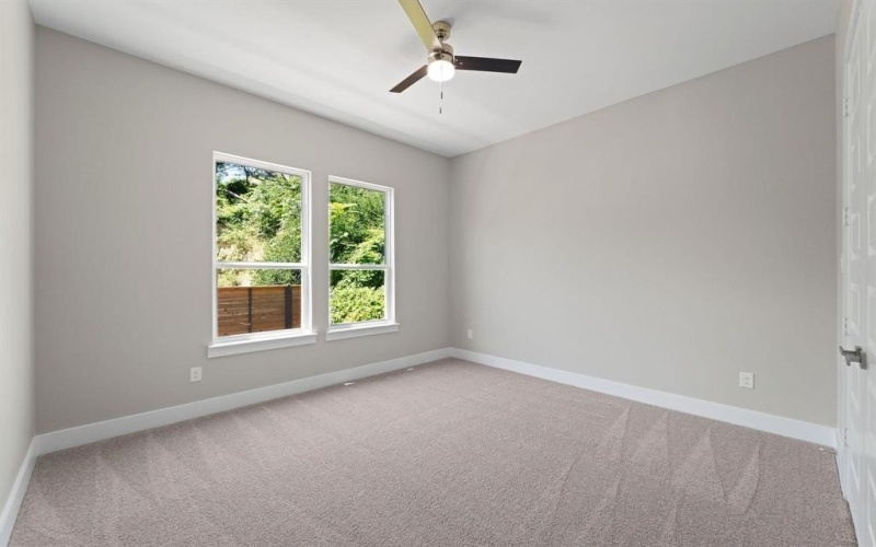 1320 Compton Street, Dallas, TX 75203, 4 Bedrooms Bedrooms, ,2 BathroomsBathrooms,Residential,For Sale,1320 Compton Street,20914539