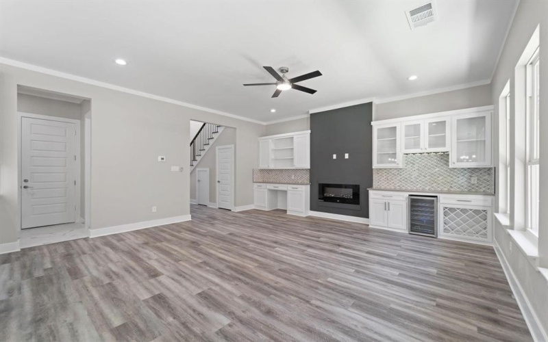 1320 Compton Street, Dallas, TX 75203, 4 Bedrooms Bedrooms, ,2 BathroomsBathrooms,Residential,For Sale,1320 Compton Street,20914539