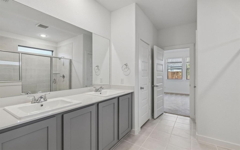 941 Tulip Trail, Lavon, TX 75166, 4 Bedrooms Bedrooms, ,2 BathroomsBathrooms,Residential,For Sale,941 Tulip Trail,20916832