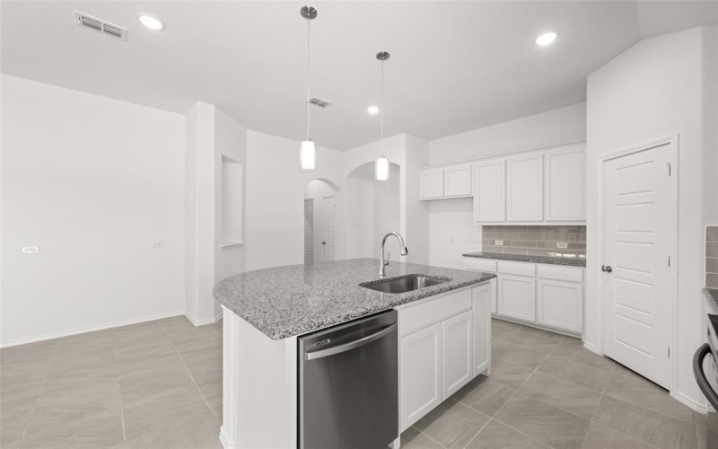 1148 Avery, Granbury, TX 76049, 3 Bedrooms Bedrooms, ,2 BathroomsBathrooms,Residential,For Sale,1148 Avery,20935293