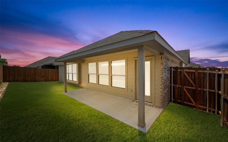 1148 Avery, Granbury, TX 76049, 3 Bedrooms Bedrooms, ,2 BathroomsBathrooms,Residential,For Sale,1148 Avery,20935293