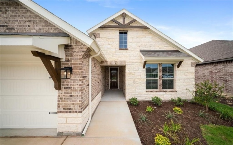 2013 Kelva Drive, Haslet, TX 76052, 3 Bedrooms Bedrooms, ,2 BathroomsBathrooms,Residential,For Sale,2013 Kelva Drive,20917258