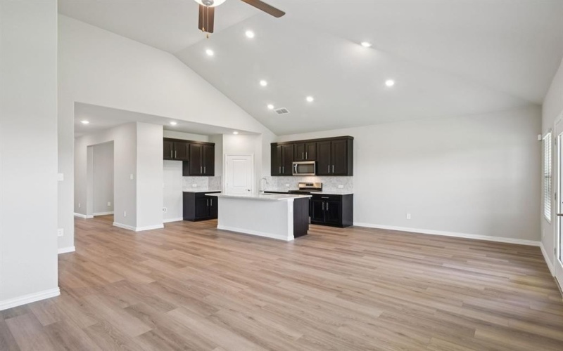 2235 Lone Star Lane, Seagoville, TX 75159, 4 Bedrooms Bedrooms, ,2 BathroomsBathrooms,Residential,For Sale,2235 Lone Star Lane,0,20923246