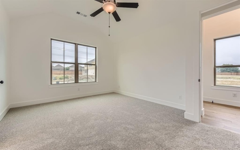 1717 Truro Lane, Fort Worth, TX 76052, 3 Habitaciones Habitaciones , ,2 BañosBaños,Residential,En Venta,1717 Truro Lane,20931770