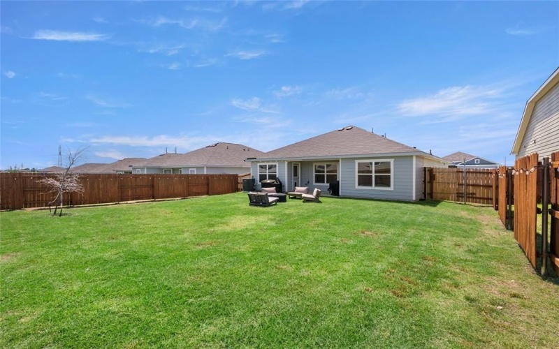 9936 Voyager Lane, Fort Worth, TX 76131, 3 Bedrooms Bedrooms, ,2 BathroomsBathrooms,Residential,For Sale,9936 Voyager Lane,20934774