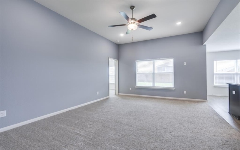 9936 Voyager Lane, Fort Worth, TX 76131, 3 Bedrooms Bedrooms, ,2 BathroomsBathrooms,Residential,For Sale,9936 Voyager Lane,20934774