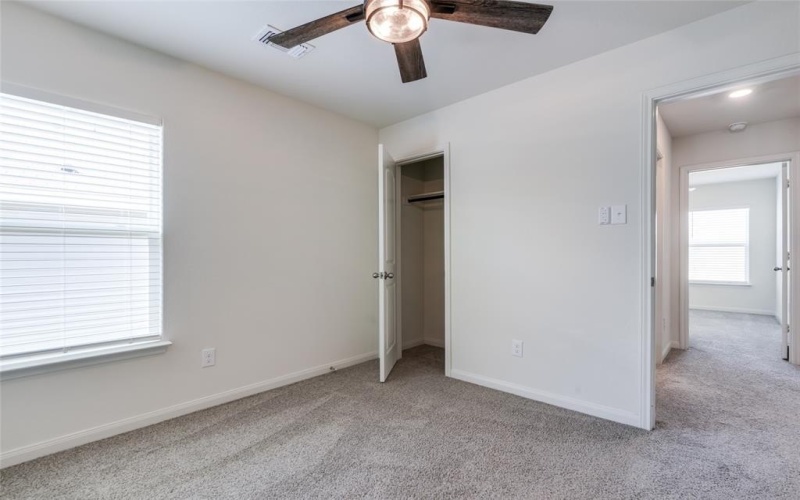 9936 Voyager Lane, Fort Worth, TX 76131, 3 Bedrooms Bedrooms, ,2 BathroomsBathrooms,Residential,For Sale,9936 Voyager Lane,20934774