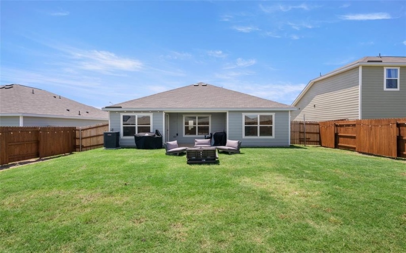 9936 Voyager Lane, Fort Worth, TX 76131, 3 Bedrooms Bedrooms, ,2 BathroomsBathrooms,Residential,For Sale,9936 Voyager Lane,20934774