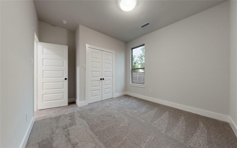 6835 Rutland Drive, Arlington, TX 76002, 4 Bedrooms Bedrooms, ,2 BathroomsBathrooms,Residential,For Sale,6835 Rutland Drive,20927503