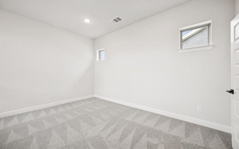 9452 Dahlia Boulevard, Mesquite, TX 75126, 2 Bedrooms Bedrooms, ,2 BathroomsBathrooms,Residential,For Sale,9452 Dahlia Boulevard,0,20929898